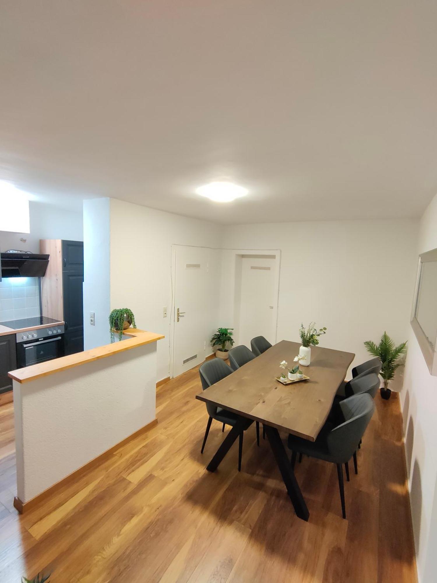Large Central Apartment - Modern & Fully Equipped - Near Fair 科隆 外观 照片